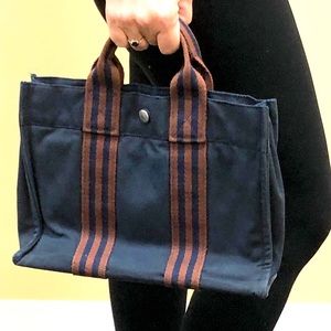 Authentic Hermès canvas tote with snaps